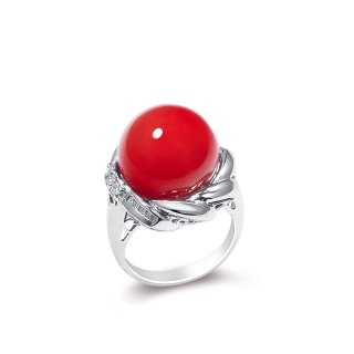 红珊瑚配钻石戒指
